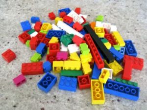 Készségfejlesztő játékok, melyek egy gyerekszobából sem hiányozhatnak