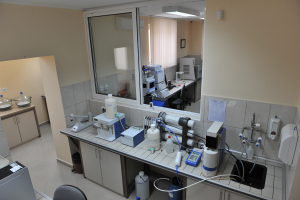 Elérhető, saját gabonaelemző labor?