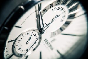 Egy karóra webshopban olcsón is szerezhet karórát