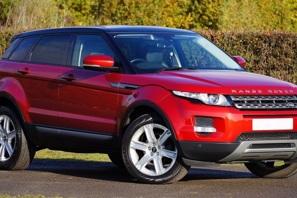 range-rover-1806931_1920